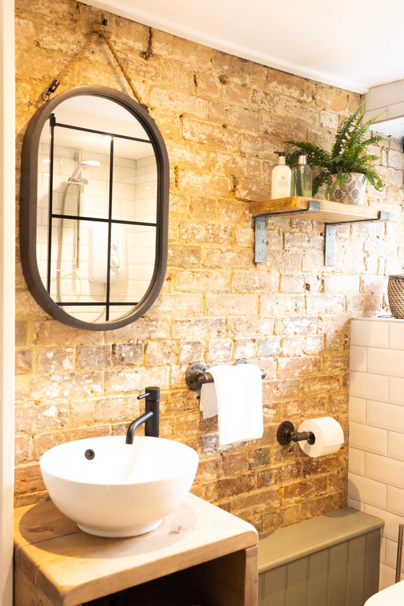Cotswold Cottage With Hot Tub Bledington Екстериор снимка